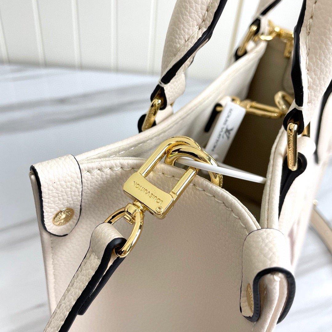 Sneakerhill - Luxury Edition Bags LUV 061