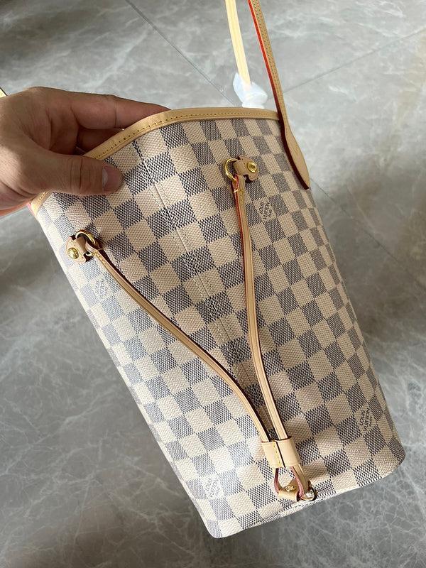 BFWD - LOV Bags - 2113 - tntwear1