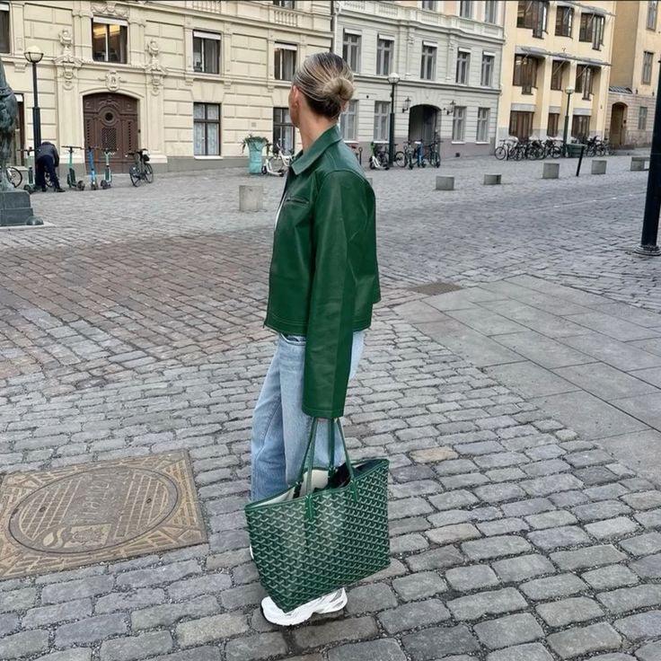 TNTWEAR - GOD Bags - 220