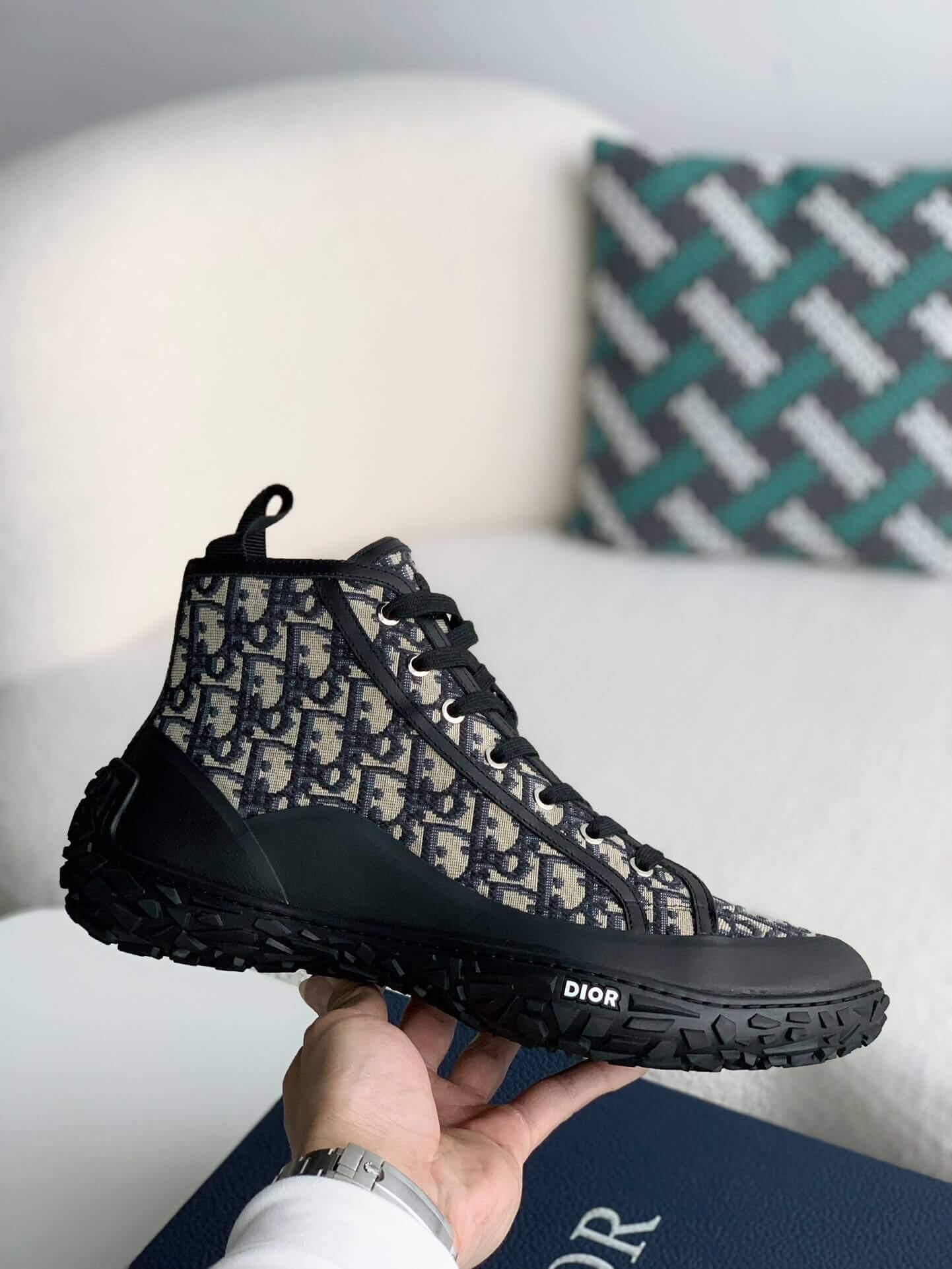 Dior B28 Black Beige Oblique High Top Trainer - tntwear1