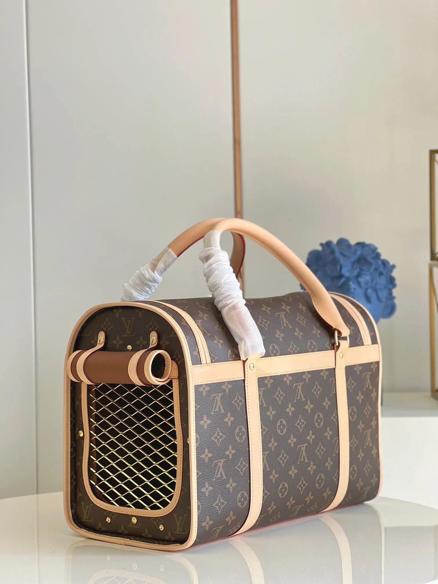 LV Monogram 660900 - tntwear1