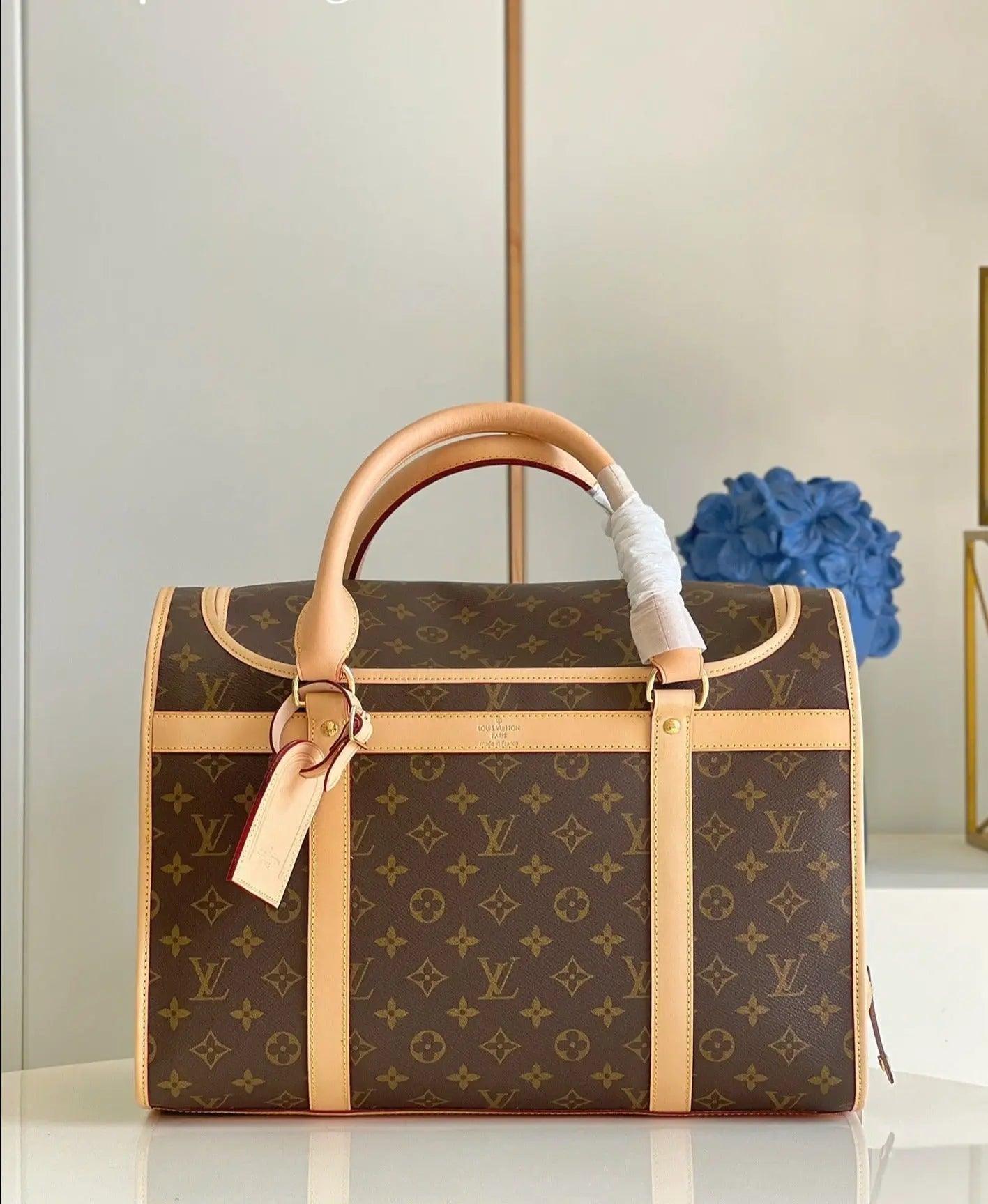 LV Monogram 660900 - tntwear1