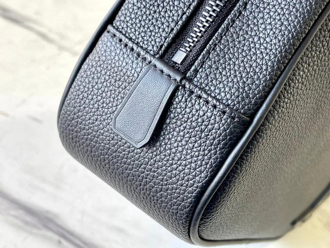 LV Monogram M20912 - tntwear1