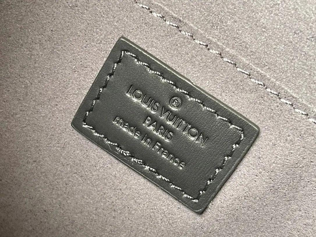 LV Monogram M21458 - tntwear1