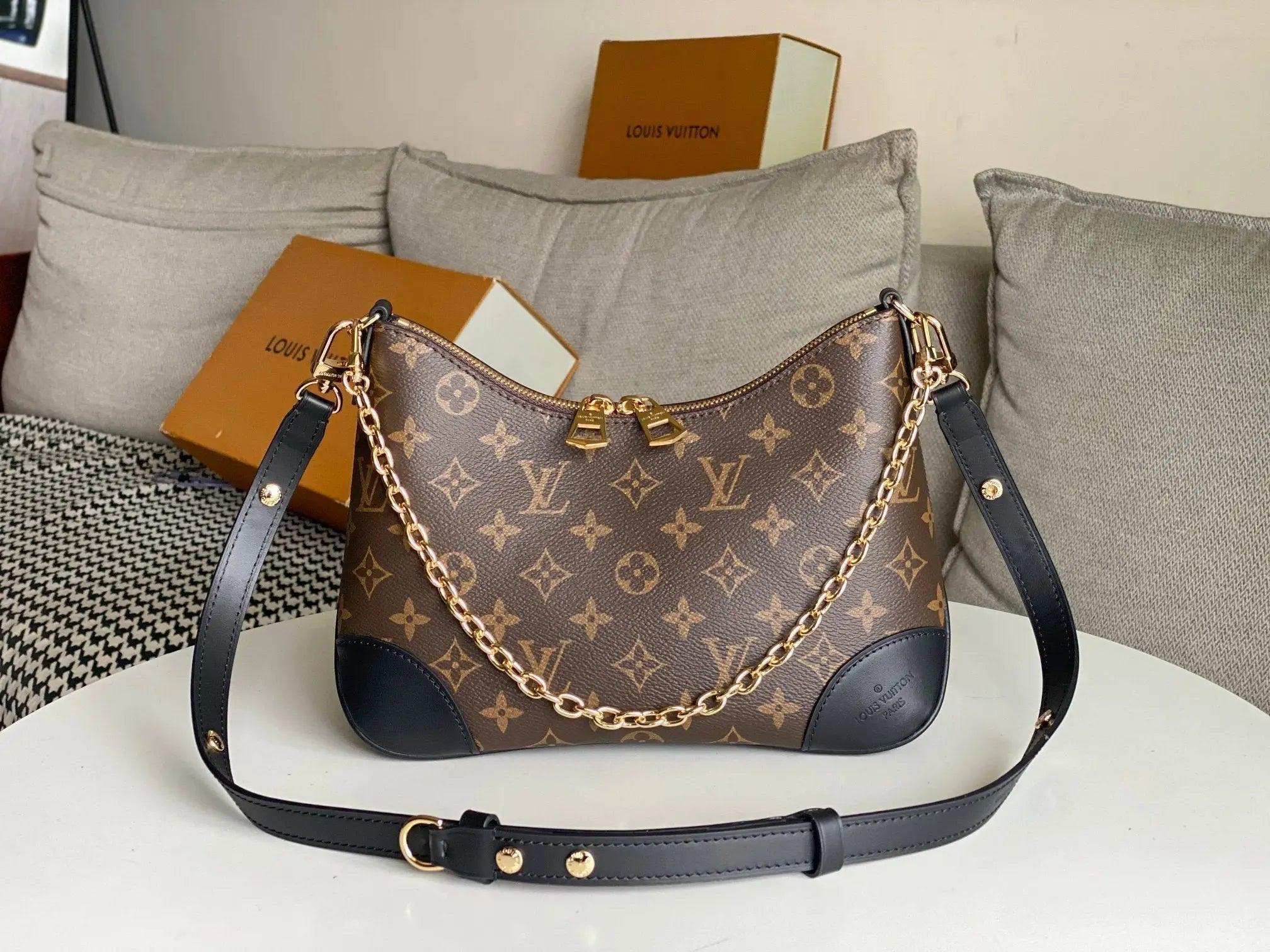 LV Monogram M45832 - tntwear1