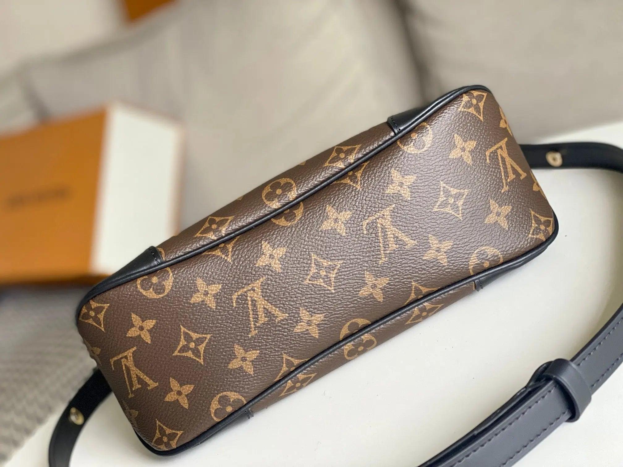 LV Monogram M45832 - tntwear1