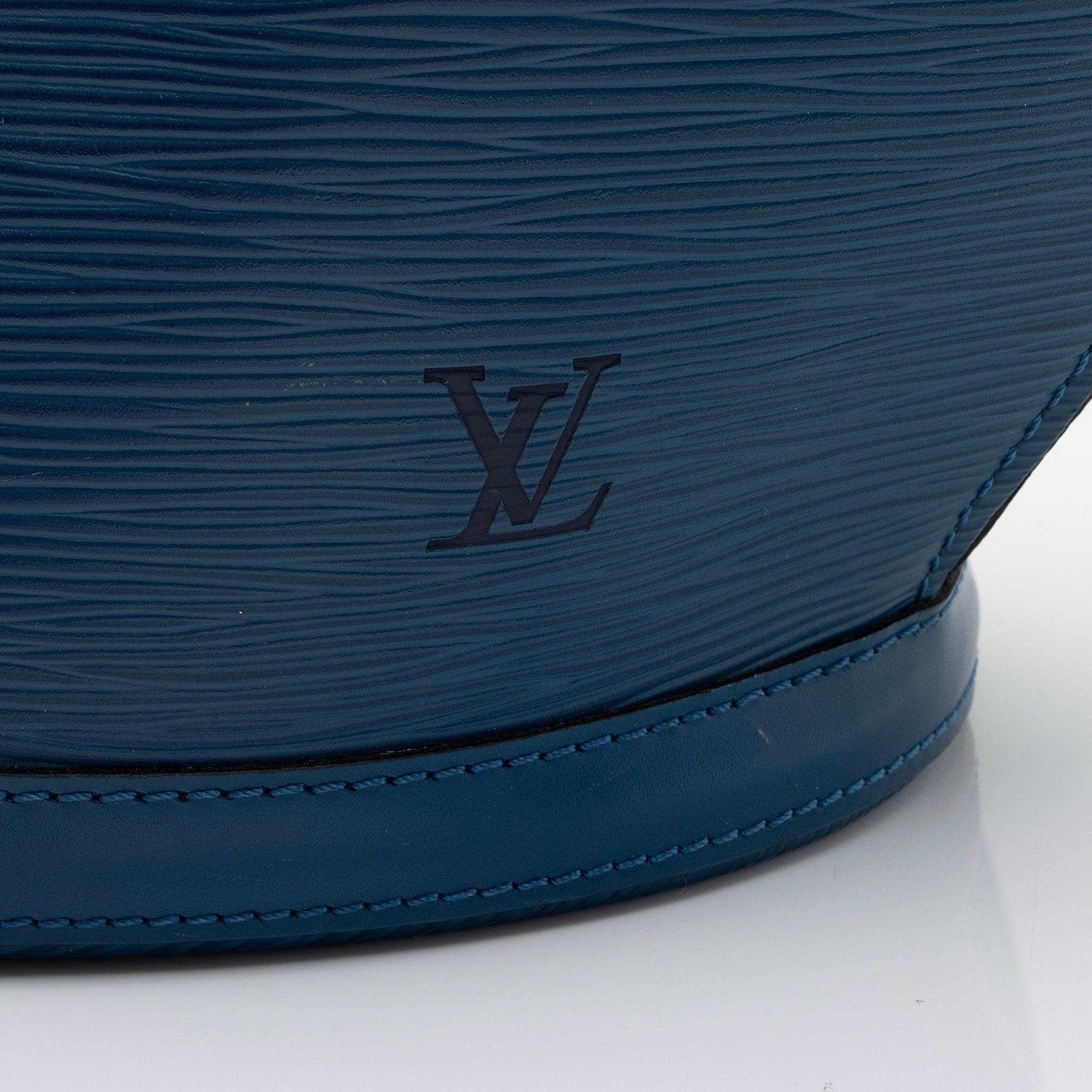 Louis Vuitton Vintage Epi Leather St. Jacques GM Shoulder Bag - tntwear1