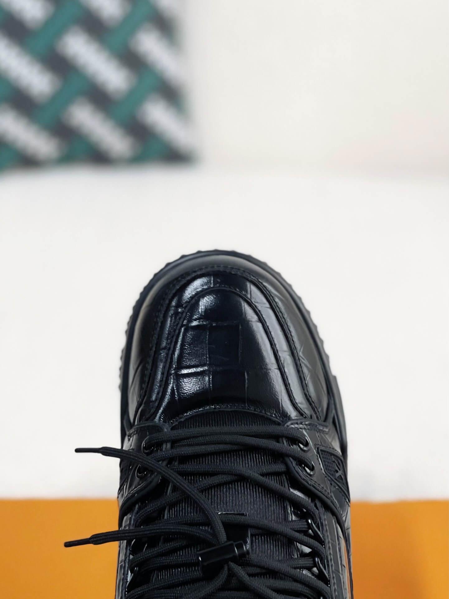LV Trainer Black Maxi Sneaker - tntwear1