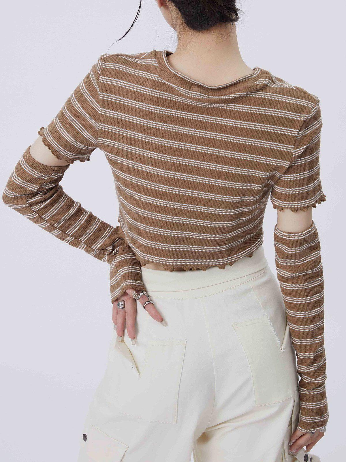 Tntwear® - Heart Cut Stripe Crop Tee - tntwear1