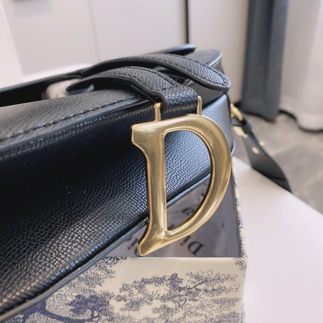 Sneakerhill - Luxury Edition Bags DIR 052