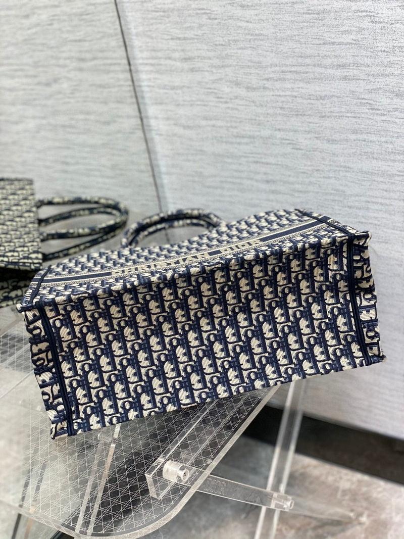 Luxury Bag CD Book Tote - tntwear1