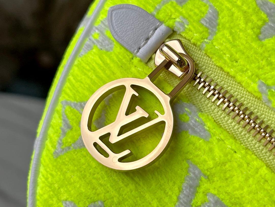 LV M81484 - tntwear1