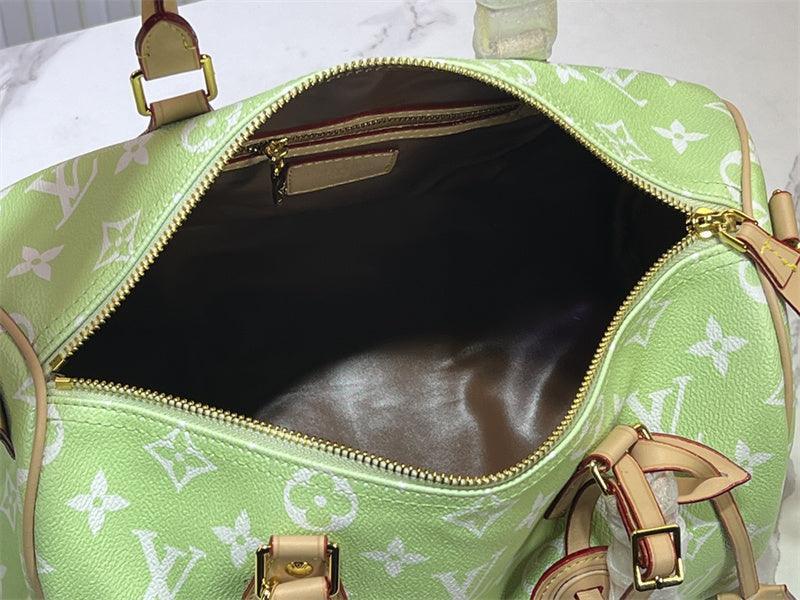 Tntwear LV Monogram M24422 - tntwear1