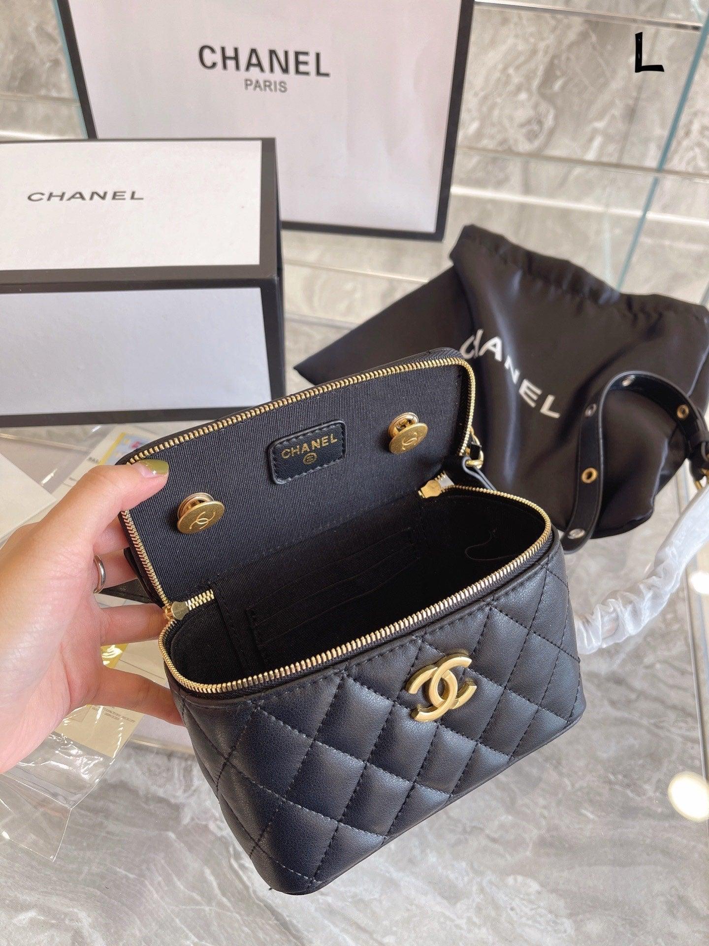 Sneakerhill - Luxury Edition Bags CH-L 303