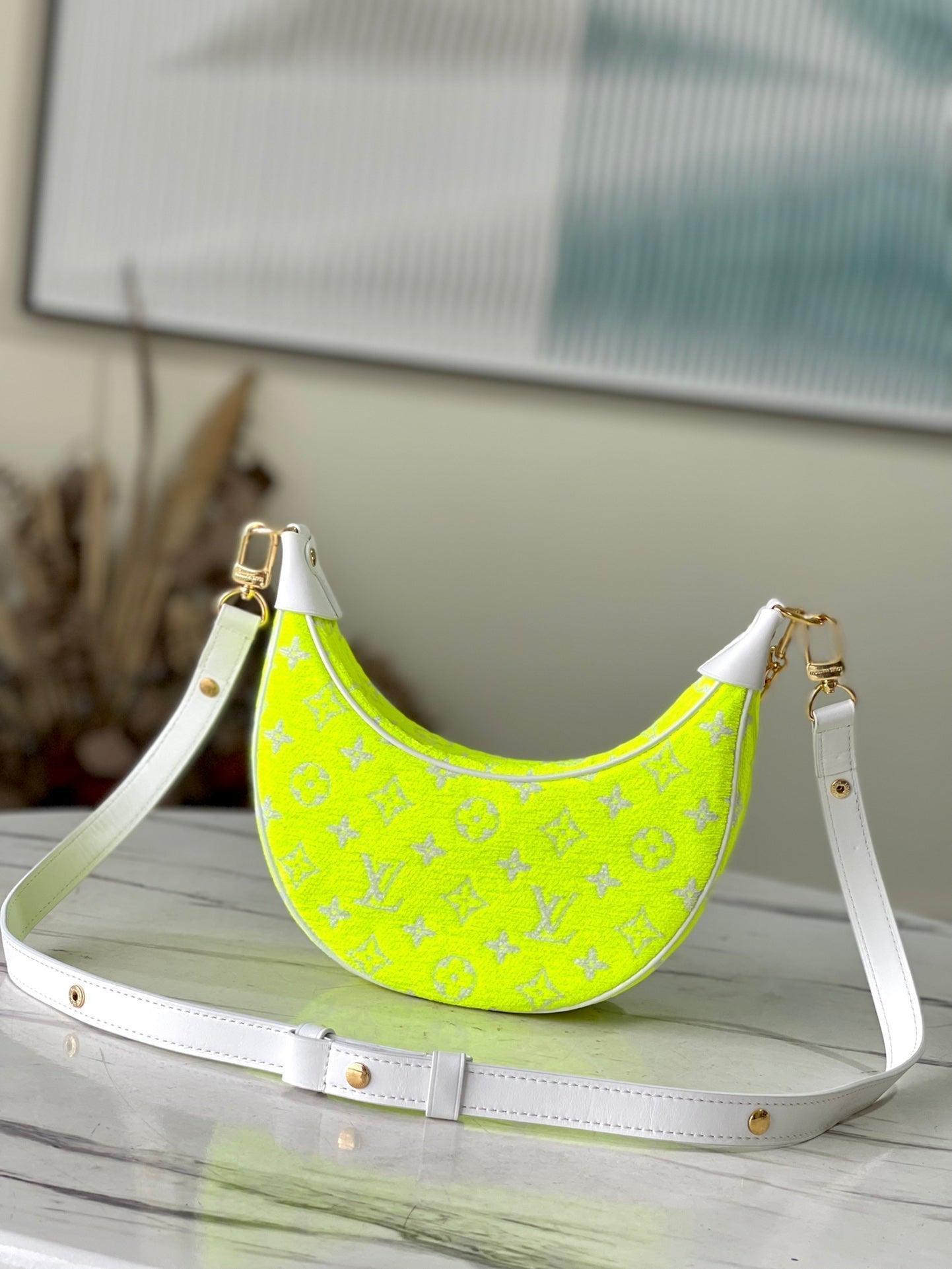 LV M81484 - tntwear1