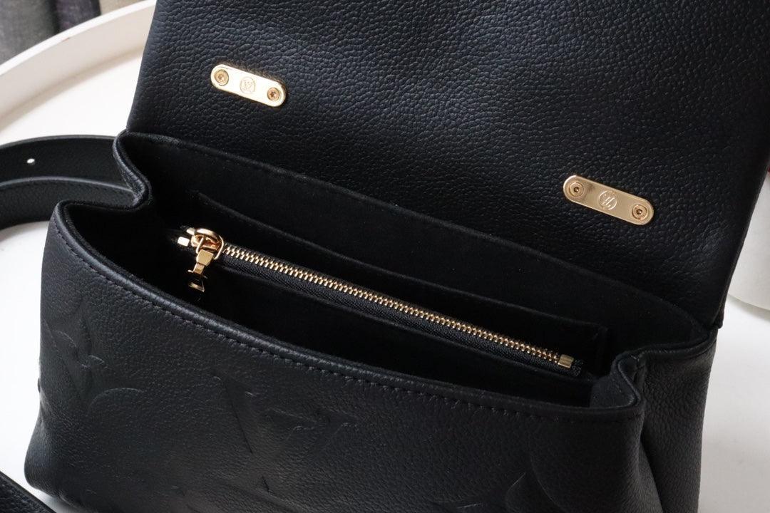 LV Monogram S-lock M46008 - tntwear1