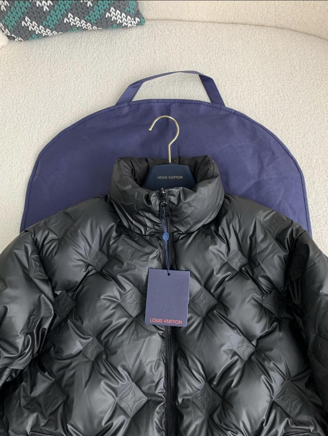 LV Glossy Puffer Jacket - tntwear1